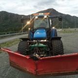 Trattore New holland  Mt 135