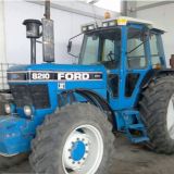 Trattore Ford  8210