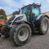 Trattore Valtra  N174s